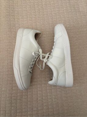 Vionic Men's White Lucas II Sneakers